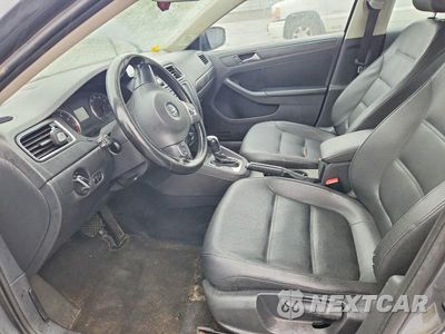 Zdjęcie 7 z 12 samochodu: 2012 VOLKSWAGEN JETTA SE VIN:3VWDP7AJ3CM123433 - miniatura