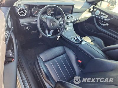 Zdjęcie 8 z 12 samochodu: 2018 MERCEDES-BENZ E 400 4MATIC VIN:WDD1K6GB2JF065770 - miniatura