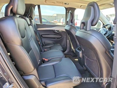 Zdjęcie 11 z 13 samochodu: 2021 VOLVO XC90 T5 MOMENTUM VIN:YV4102PK9M1702225 - miniatura