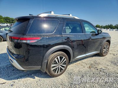 Trzecie zdjęcie samochodu z tyłu: 2025 NISSAN PATHFINDER PLATINUM VIN:5N1DR3DH9SC271466 - miniatura