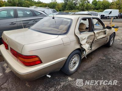 Trzecie zdjęcie samochodu z tyłu: 1994 LEXUS LS 400 VIN:JT8UF11E3R0198097 - miniatura