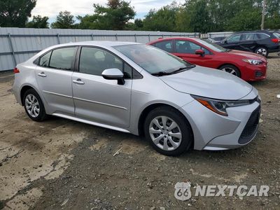 Czwarte zdjęcie samochodu z boku: 2021 TOYOTA COROLLA LE VIN:JTDEPMAE6MJ172584 - miniatura