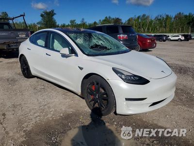 Czwarte zdjęcie samochodu z boku: 2018 TESLA MODEL 3 VIN:5YJ3E1EB2JF074666 - miniatura