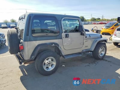Trzecie zdjęcie samochodu z tyłu: 2001 JEEP WRANGLER / TJ SPORT VIN:1J4FA49S11P375255 - miniatura