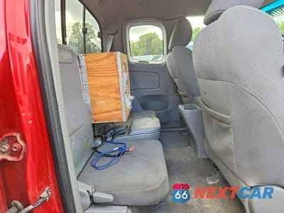 Zdjęcie 10 z 12 samochodu: 2010 TOYOTA TACOMA V6 VIN:5TEUU4EN4AZ672212 - miniatura