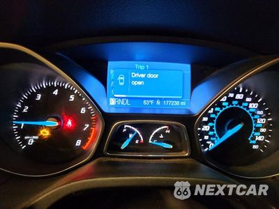 Zdjęcie 9 z 12 samochodu: 2012 FORD FOCUS SE VIN:1FAHP3F26CL284946 - miniatura