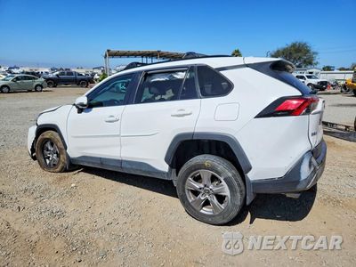 Drugie zdjęcie samochodu z przodu: 2024 TOYOTA RAV4 XLE VIN:2T3P1RFV1RW459078 - miniatura