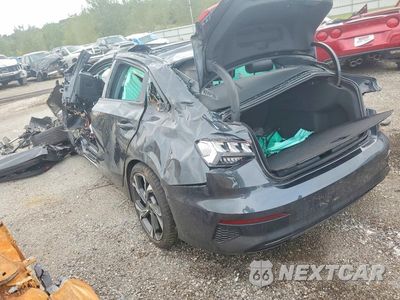 Drugie zdjęcie samochodu z przodu: 2023 AUDI A3 PREMIUM VIN:WAUAUDGY0PA102640 - miniatura