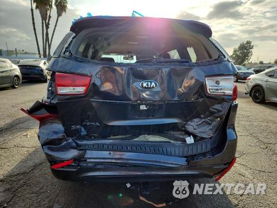 Zdjęcie 6 z 12 samochodu: 2018 KIA SEDONA EX VIN:KNDMC5C16J6378218 - miniatura