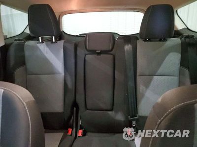 Zdjęcie 10 z 13 samochodu: 2019 FORD ESCAPE SE VIN:1FMCU9GD0KUA69826 - miniatura