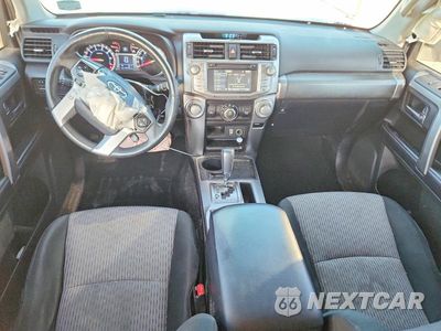 Zdjęcie 8 z 13 samochodu: 2018 TOYOTA 4RUNNER SR5 VIN:JTEZU5JRXJ5171506 - miniatura