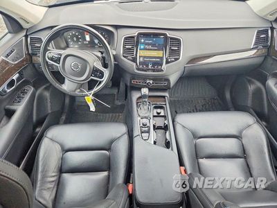 Zdjęcie 8 z 14 samochodu: 2018 VOLVO XC90 T6 VIN:YV4A22PK0J1208177 - miniatura