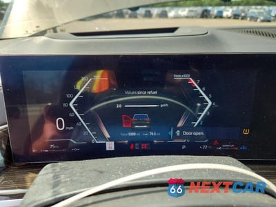 Zdjęcie 9 z 13 samochodu: 2024 BMW X5 XDRIVE40I VIN:5UX23EU02R9W08181 - miniatura
