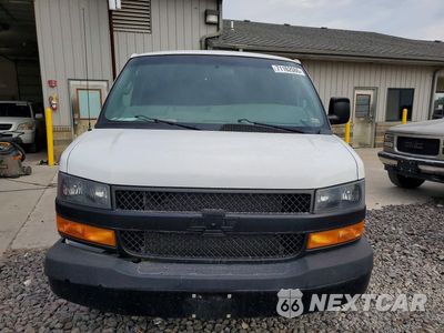 Piąte zdjęcie samochodu w środku: 2019 CHEVROLET EXPRESS 2500 CARGO DELIVERY VAN VIN:1GCWGAF1XK1370347 - miniatura