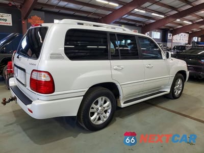 Trzecie zdjęcie samochodu z tyłu: 2004 LEXUS LX 470 BASE VIN:JTJHT00W343543665 - miniatura