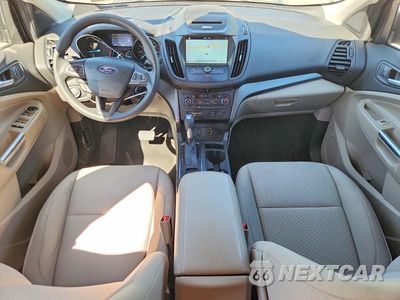 Zdjęcie 8 z 13 samochodu: 2017 FORD ESCAPE SE VIN:1FMCU9G92HUA08322 - miniatura