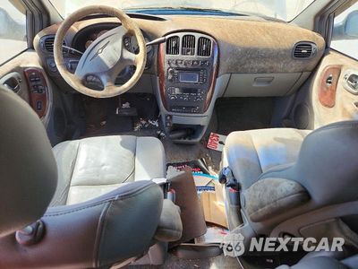 Zdjęcie 8 z 13 samochodu: 2004 CHRYSLER TOWN & COUNTRY LIMITED VIN:2C8GP64L34R506630 - miniatura