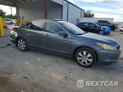 Czwarte zdjęcie samochodu z boku: 2010 HONDA ACCORD EX VIN:1HGCP2F74AA194313 - miniatura