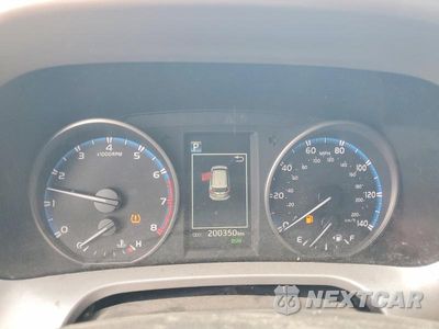 Zdjęcie 9 z 13 samochodu: 2017 TOYOTA RAV4 XLE VIN:2T3WFREV2HW405446 - miniatura