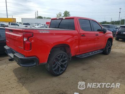 Trzecie zdjęcie samochodu z tyłu: 2019 CHEVROLET SILVERADO K1500 TRAIL BOSS CUSTOM VIN:1GCPYCEF5KZ425492 - miniatura