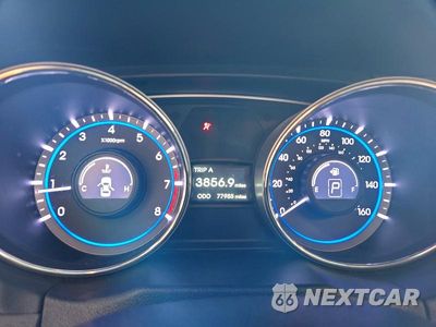 Zdjęcie 9 z 12 samochodu: 2013 HYUNDAI SONATA SE 2.0T VIN:5NPEC4AB1DH602127 - miniatura