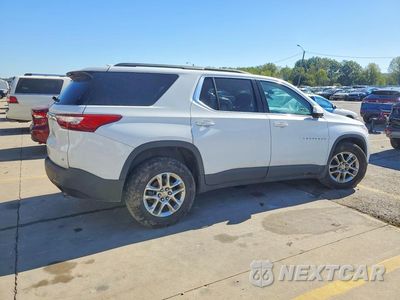 Trzecie zdjęcie samochodu z tyłu: 2019 CHEVROLET TRAVERSE LT VIN:1GNERGKW2KJ209878 - miniatura