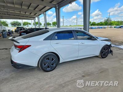 Trzecie zdjęcie samochodu z tyłu: 2021 HYUNDAI ELANTRA SEL VIN:5NPLM4AG1MH025454 - miniatura