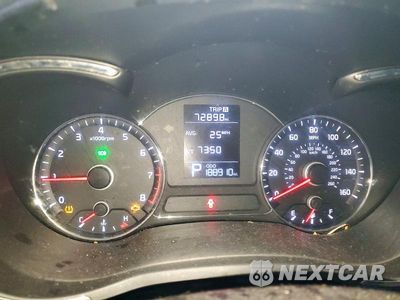 Zdjęcie 9 z 12 samochodu: 2015 KIA FORTE LX VIN:KNAFK4A68F5406356 - miniatura