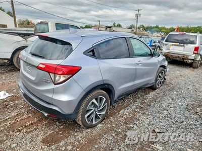 Trzecie zdjęcie samochodu z tyłu: 2020 HONDA HR-V SPORT VIN:3CZRU6H15LG702465 - miniatura