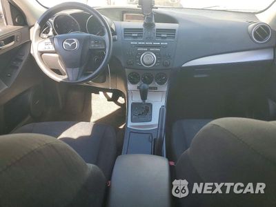 Zdjęcie 8 z 13 samochodu: 2011 MAZDA 3 I VIN:JM1BL1VF8B1486363 - miniatura