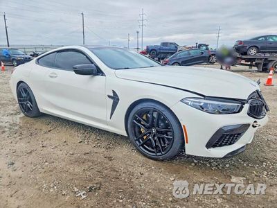 Czwarte zdjęcie samochodu z boku: 2020 BMW M8 VIN:WBSAE0C08LCD91284 - miniatura