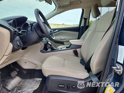 Zdjęcie 7 z 13 samochodu: 2019 FORD ESCAPE SE VIN:1FMCU9GD2KUB32456 - miniatura