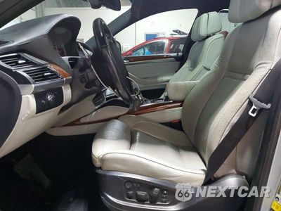 Zdjęcie 7 z 13 samochodu: 2013 BMW X6 M VIN:5YMGZ0C52DLL29774 - miniatura