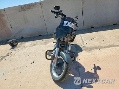 Drugie zdjęcie samochodu z przodu: 2010 HARLEY-DAVIDSON FLSTFB VIN:1HD1JN511AB028152 - miniatura