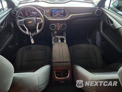 Zdjęcie 8 z 13 samochodu: 2022 CHEVROLET BLAZER 2LT VIN:3GNKBCR43NS144028 - miniatura