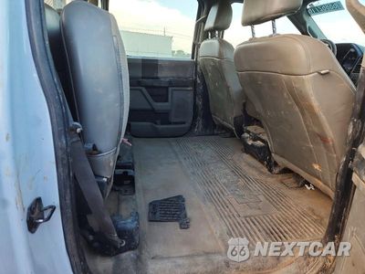 Zdjęcie 11 z 13 samochodu: 2019 FORD F350 SUPER DUTY VIN:1FD8W3H68KEE93424 - miniatura