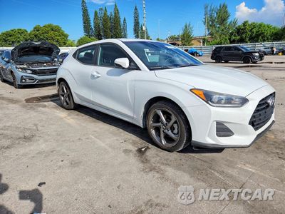 Czwarte zdjęcie samochodu z boku: 2019 HYUNDAI VELOSTER 2.0L VIN:KMHTG6AF8KU017263 - miniatura