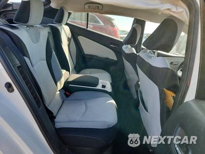 Zdjęcie 10 z 12 samochodu: 2017 TOYOTA PRIUS PRIME PLUS VIN:JTDKARFP8H3066420 - miniatura