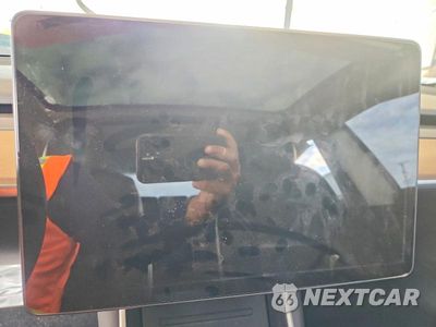Zdjęcie 9 z 12 samochodu: 2019 TESLA MODEL 3 VIN:5YJ3E1EA3KF485521 - miniatura