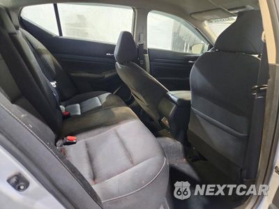 Zdjęcie 10 z 12 samochodu: 2019 NISSAN ALTIMA S VIN:1N4BL4BV5KC230897 - miniatura