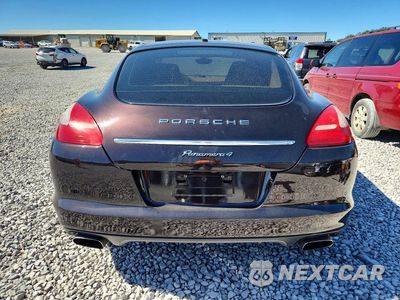 Zdjęcie 6 z 12 samochodu: 2013 PORSCHE PANAMERA 2 VIN:WP0AA2A78DL015097 - miniatura