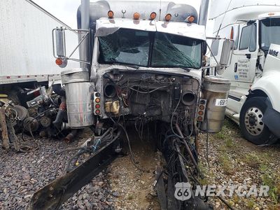 Piąte zdjęcie samochodu w środku: 1993 PETERBILT 379 SEMI TRUCK VIN:1XP5DB9X4PD333342 - miniatura