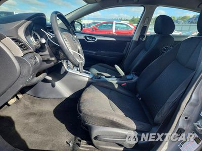 Zdjęcie 7 z 12 samochodu: 2014 NISSAN SENTRA SR VIN:3N1AB7AP0EY289898 - miniatura