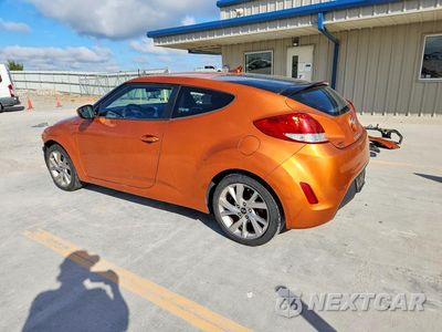 Drugie zdjęcie samochodu z przodu: 2016 HYUNDAI VELOSTER BASE VIN:KMHTC6AD4GU261686 - miniatura