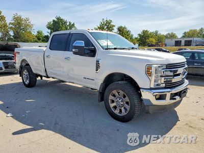 Czwarte zdjęcie samochodu z boku: 2018 FORD F350 SUPER DUTY VIN:1FT8W3BT5JEB09794 - miniatura
