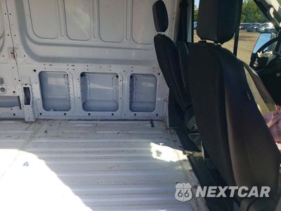 Zdjęcie 11 z 13 samochodu: 2023 FORD TRANSIT T-250 VIN:1FTBR2CG7PKA88742 - miniatura