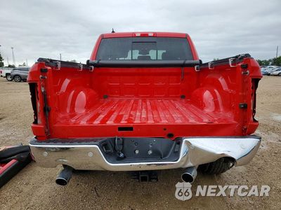 Zdjęcie 6 z 13 samochodu: 2018 RAM 1500 SLT VIN:1C6RR7LT7JS332624 - miniatura