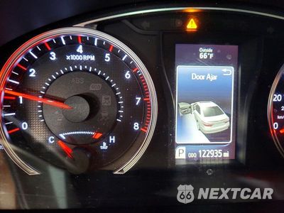 Zdjęcie 9 z 12 samochodu: 2016 TOYOTA CAMRY XSE VIN:4T1BF1FK5GU509862 - miniatura
