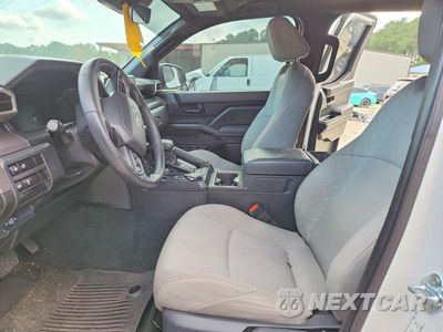 Zdjęcie 7 z 12 samochodu: 2025 TOYOTA TACOMA SR5 VIN:3TMLB5JN9SM132527 - miniatura