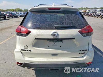 Zdjęcie 6 z 13 samochodu: 2018 NISSAN ROGUE SV VIN:5N1AT2MV5JC726588 - miniatura